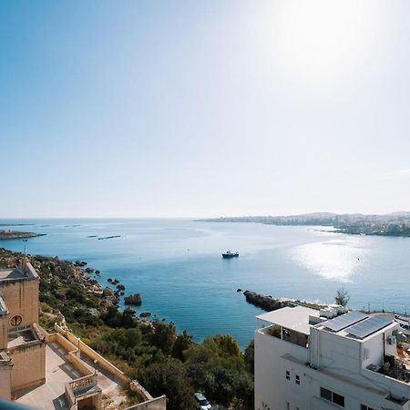 Апартаменти Insta Worthy Gorgeous Seaview Penthouse Сент-Полс-Бей Екстер'єр фото